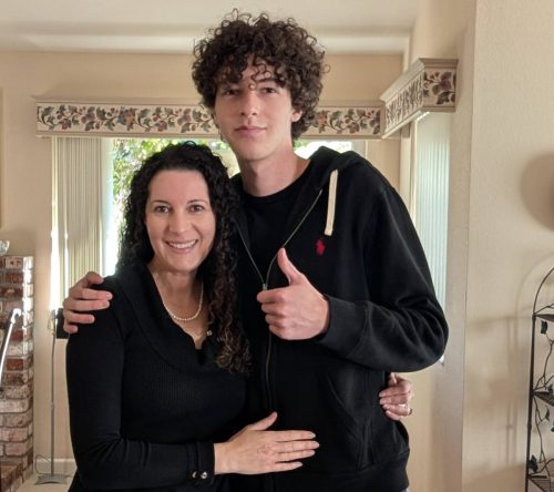 PXL 20251127 231312011-4